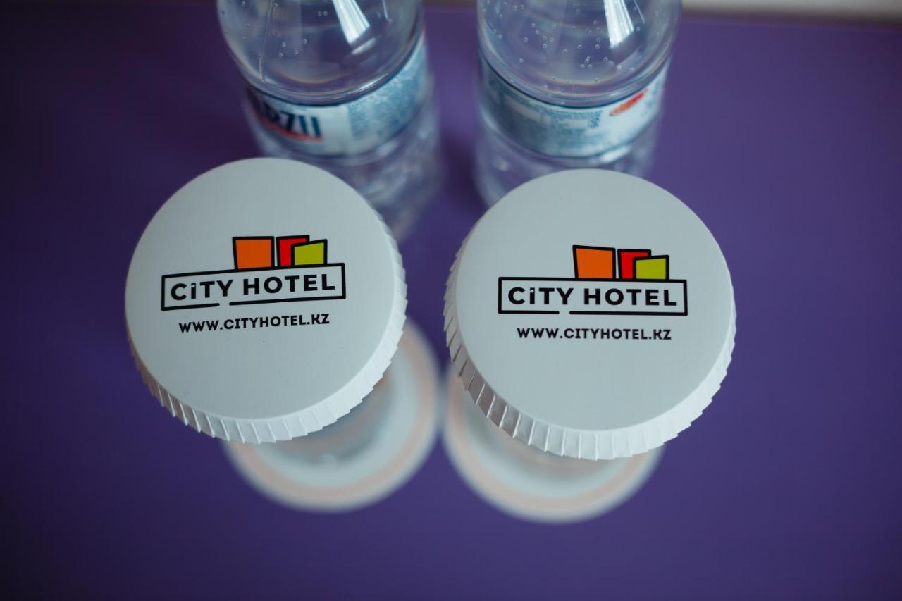 City Hotel Σιμκέντ Εξωτερικό φωτογραφία