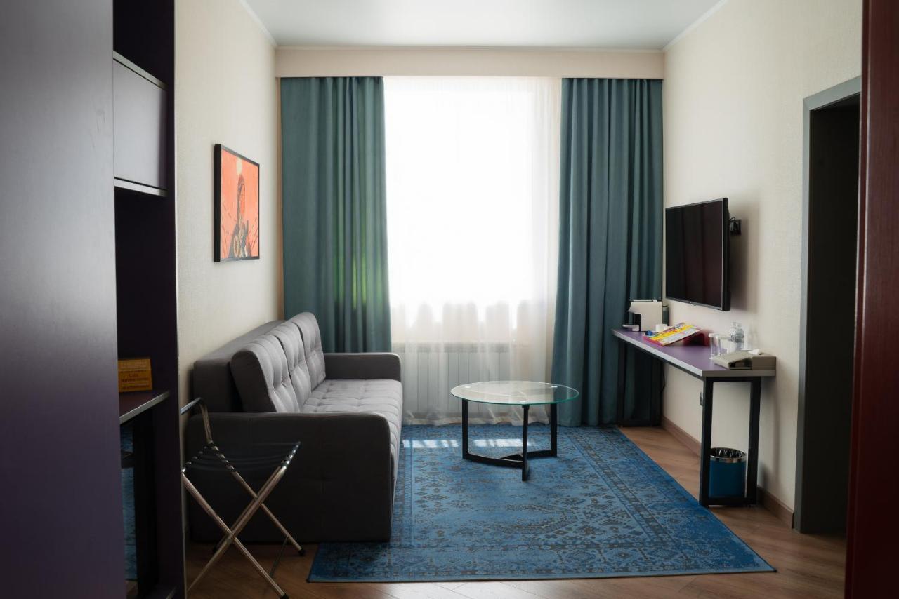 City Hotel Σιμκέντ Εξωτερικό φωτογραφία
